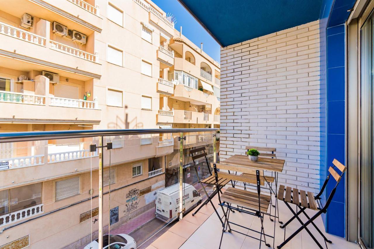 Apartamento Sunrise Orbiplaya Torrevieja Ngoại thất bức ảnh