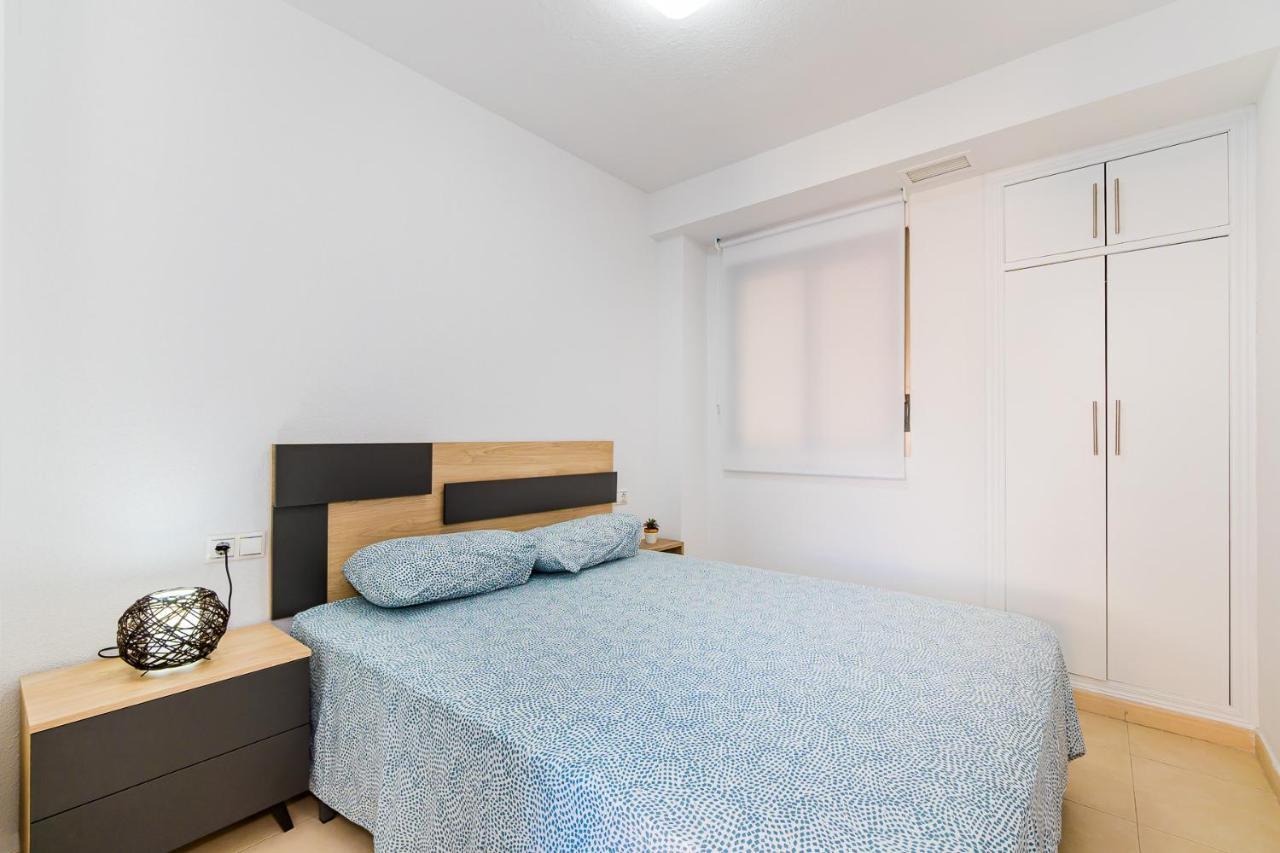 Apartamento Sunrise Orbiplaya Torrevieja Ngoại thất bức ảnh
