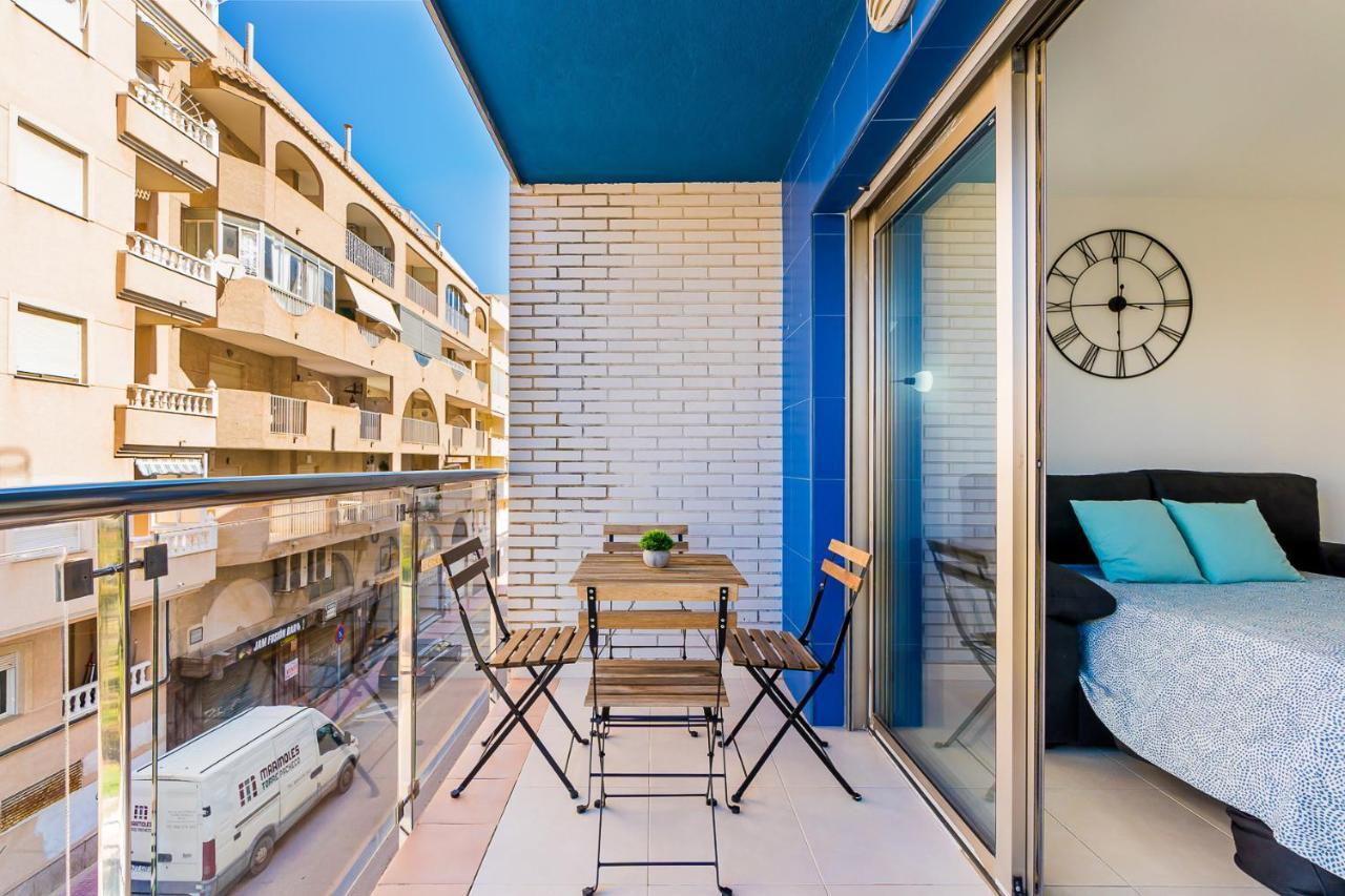 Apartamento Sunrise Orbiplaya Torrevieja Ngoại thất bức ảnh